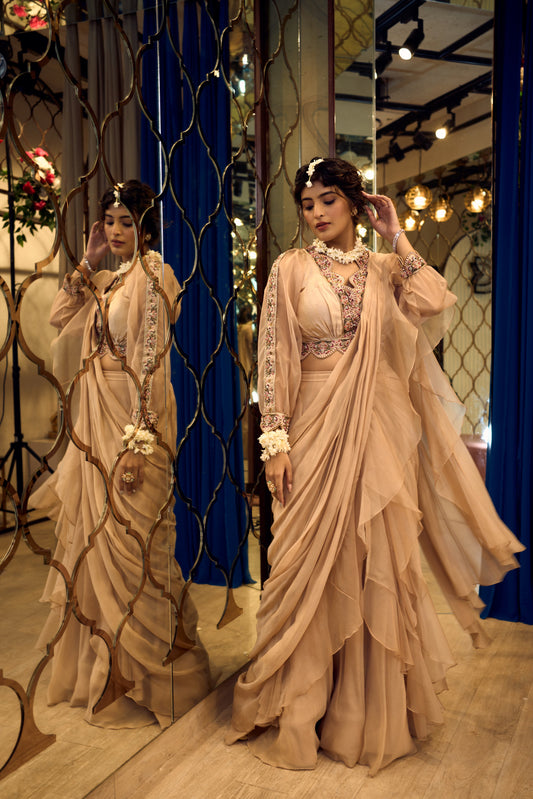 FLOWER BALLON SLEEVES DRAPED SAREE
