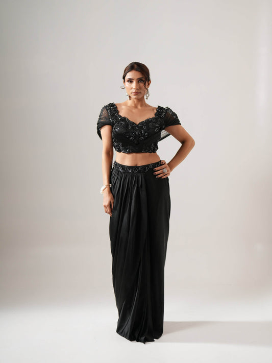 BLACK EMBROIDERED SKIRT - Label Divya Jain